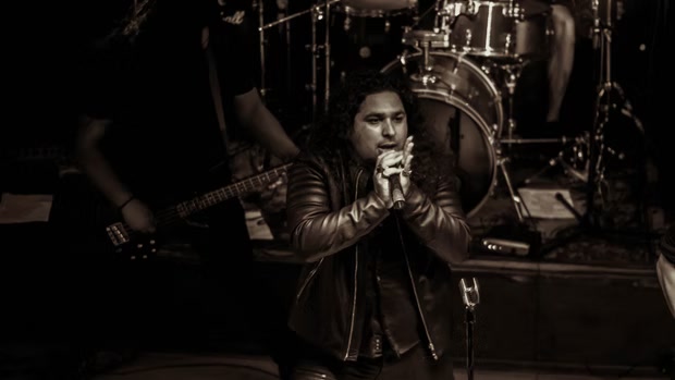 Sentinel live photo 8